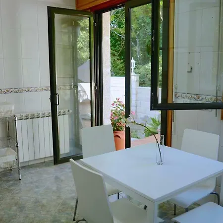 Casa La Vina, Vila Vigo